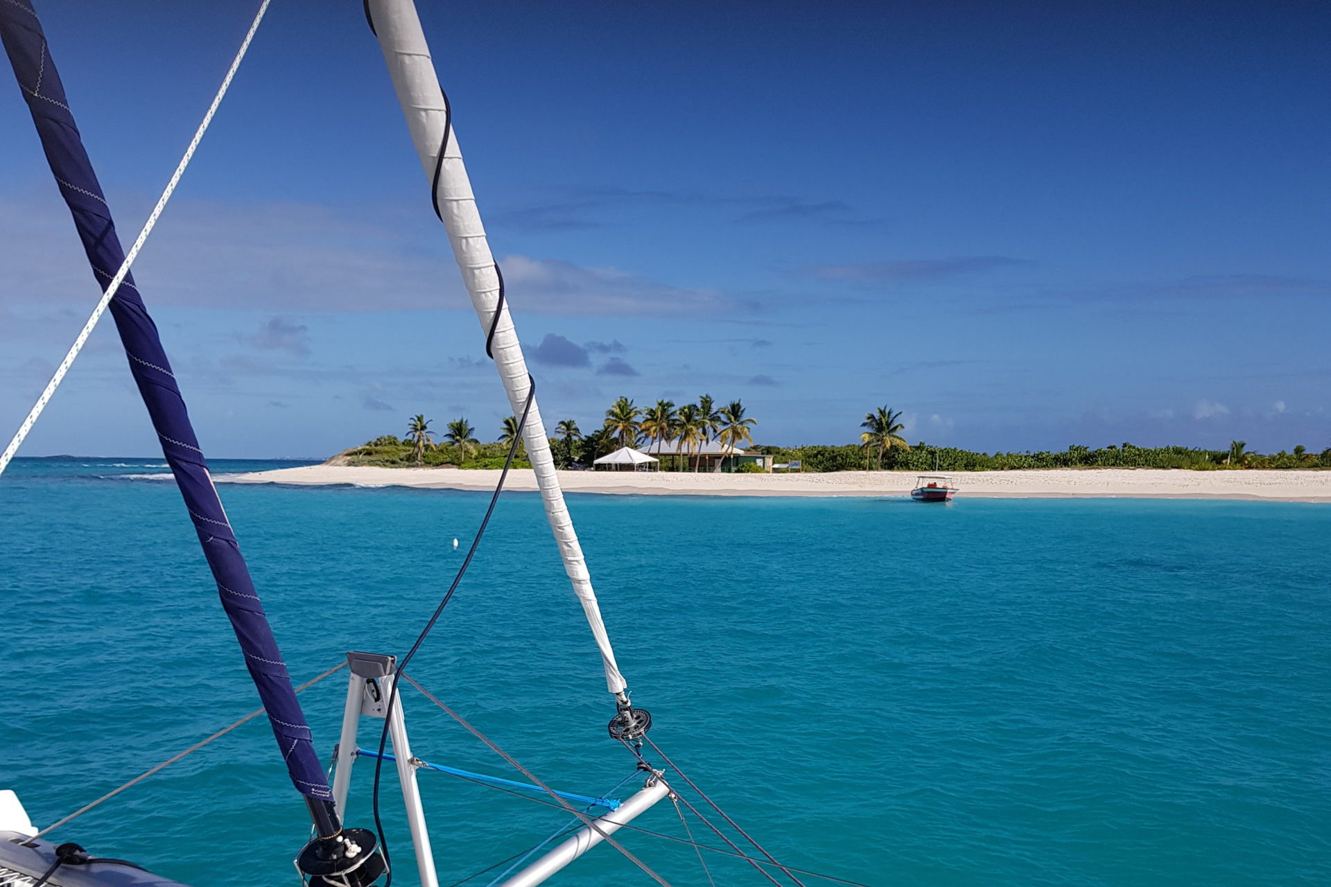 catamaran the good life vue anguilla